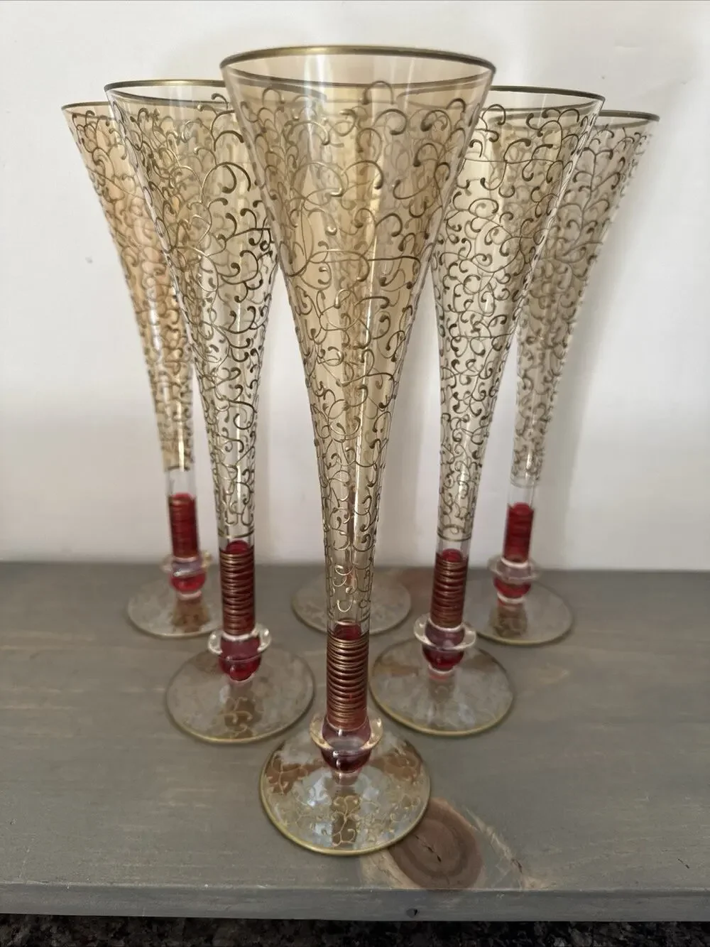 Pier 1 Rioja Hand Blown Champagne Flutes Ruby Red Stem Gold Scroll Set Of 6 Rare
